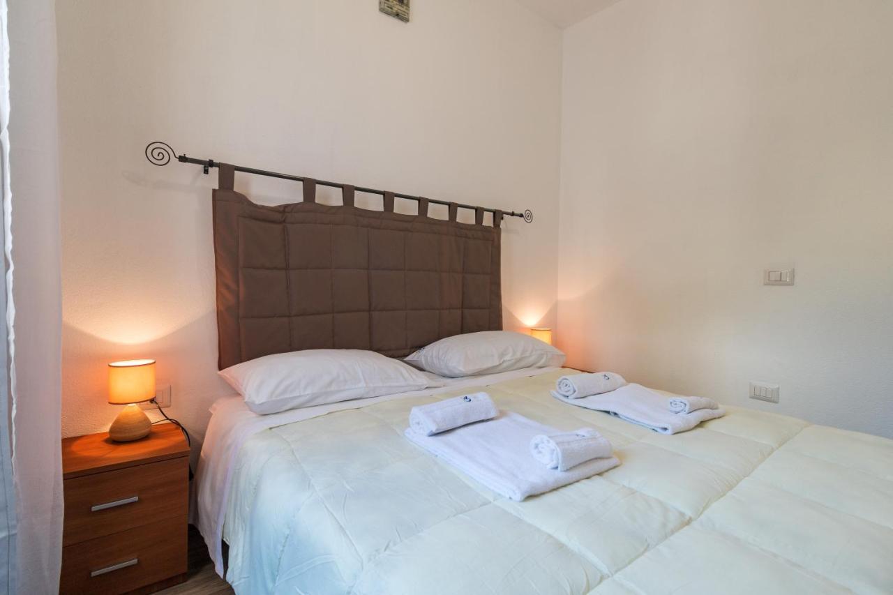 Ferienwohnung Casa Riccio Cala Gonone Exterior foto