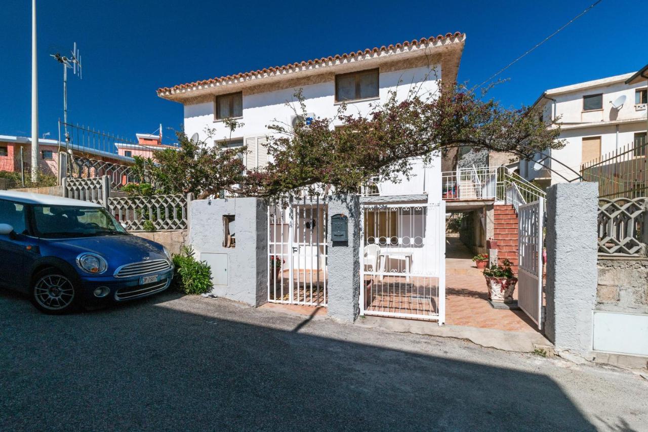 Ferienwohnung Casa Riccio Cala Gonone Exterior foto