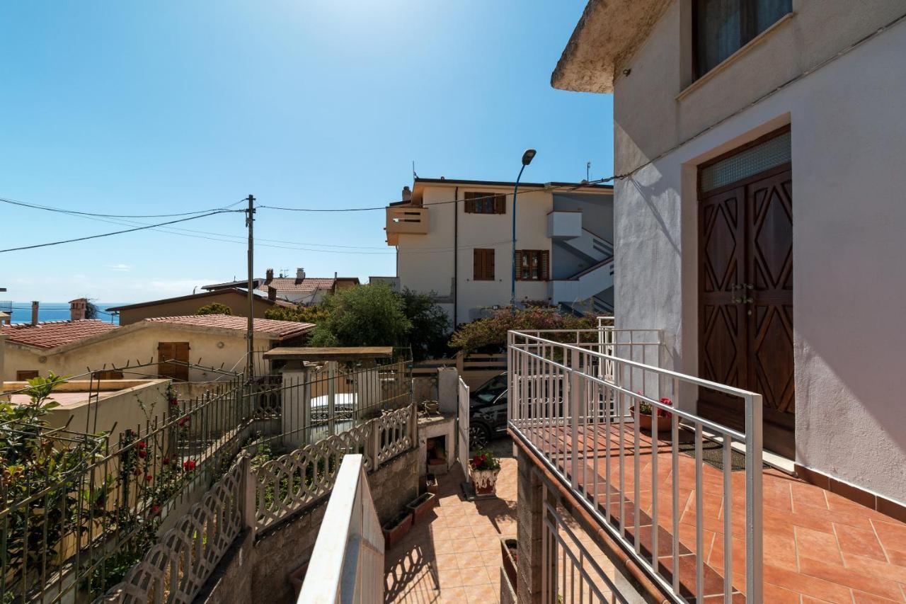 Ferienwohnung Casa Riccio Cala Gonone Exterior foto
