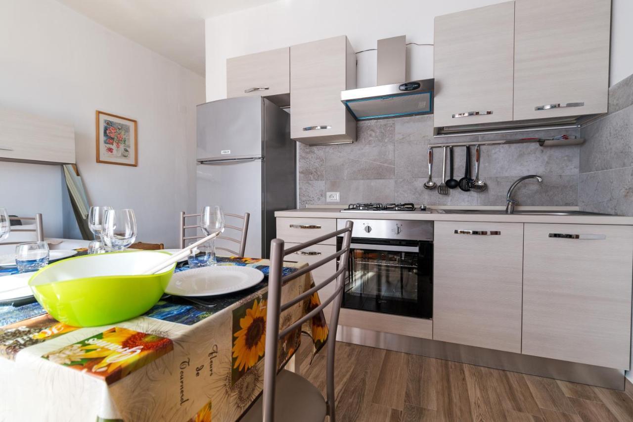 Ferienwohnung Casa Riccio Cala Gonone Exterior foto