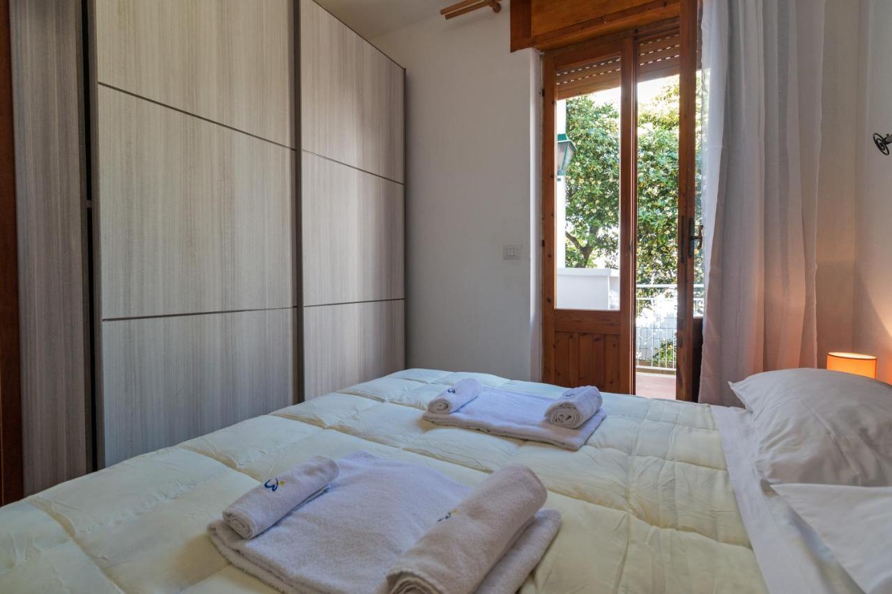 Ferienwohnung Casa Riccio Cala Gonone Exterior foto